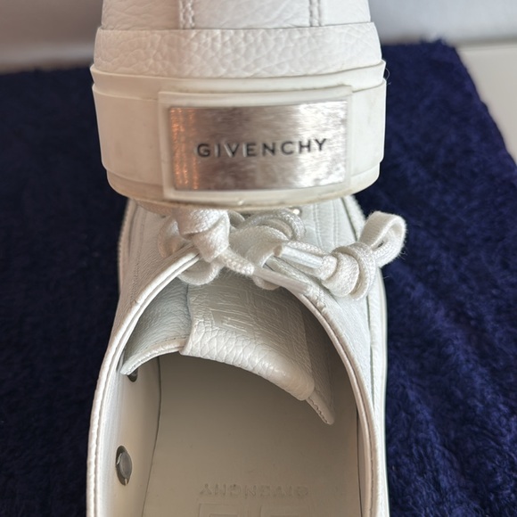 Givenchy City Court White - Size 7.5